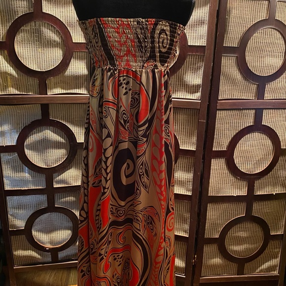 Venus Maxi Dress - Picture 2 of 3